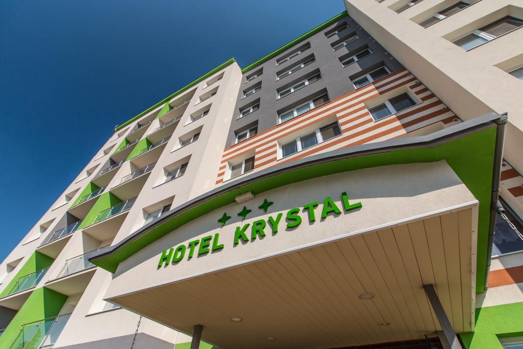 Hotel Krystal Hodonín エクステリア 写真